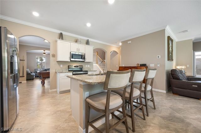 4193 Bluegrass DR, Fort Myers, FL 33916
