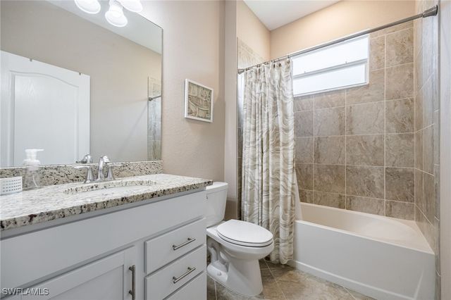 4193 Bluegrass DR, Fort Myers, FL 33916