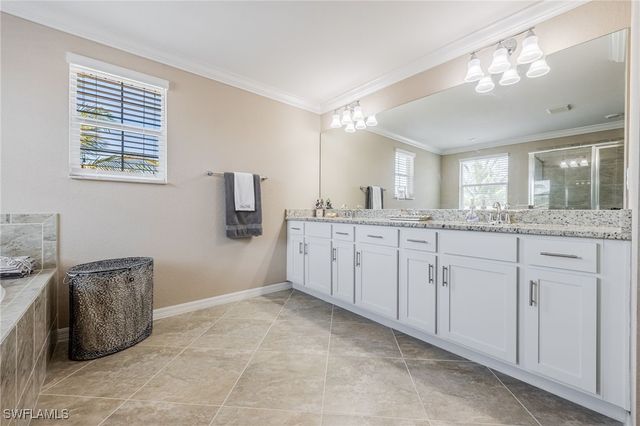 4193 Bluegrass DR, Fort Myers, FL 33916