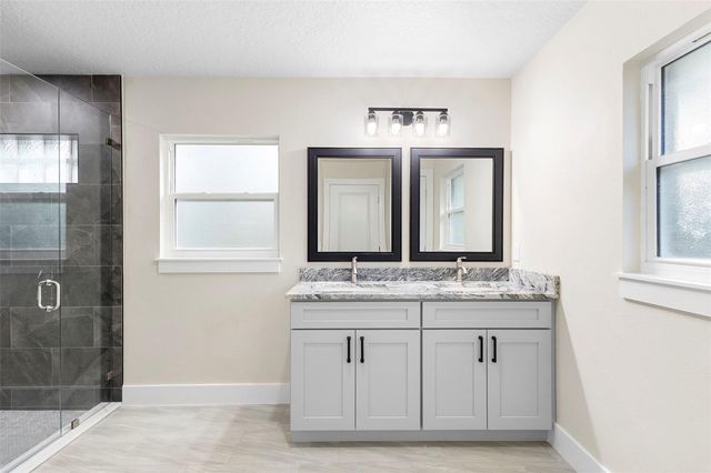 415 IVY AVENUE, Deland, FL 32724