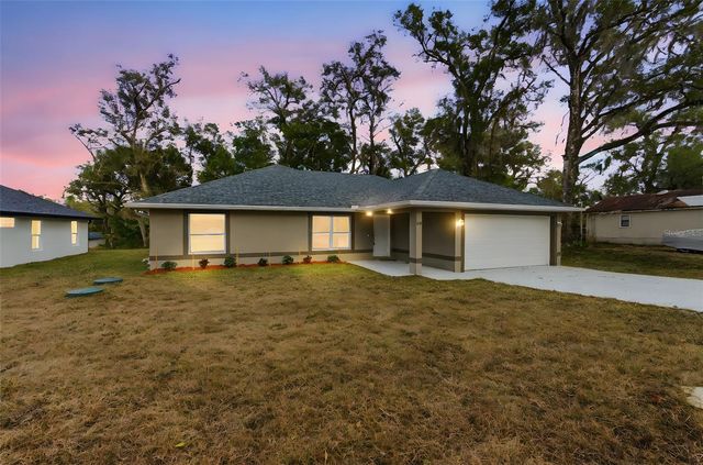 415 IVY AVENUE, Deland, FL 32724