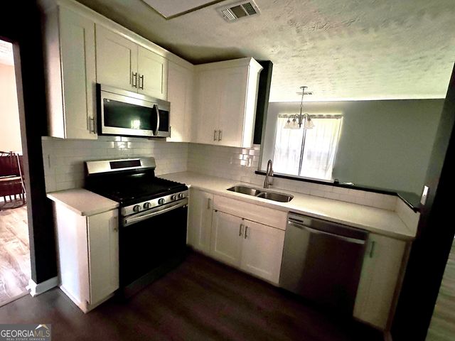 3447 River Mill Lane, Ellenwood, GA 30294