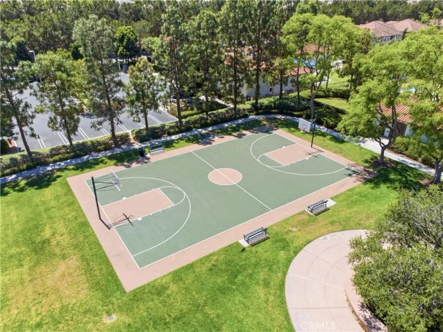 102 Millbrook, Irvine, CA 92618