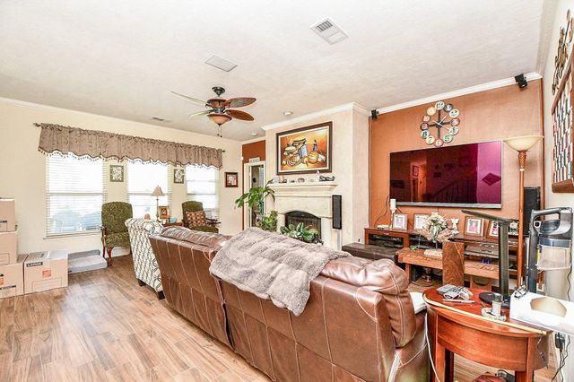 2910 Clayton Ridge Court, Houston, TX 77082