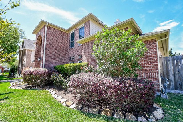 2910 Clayton Ridge Court, Houston, TX 77082