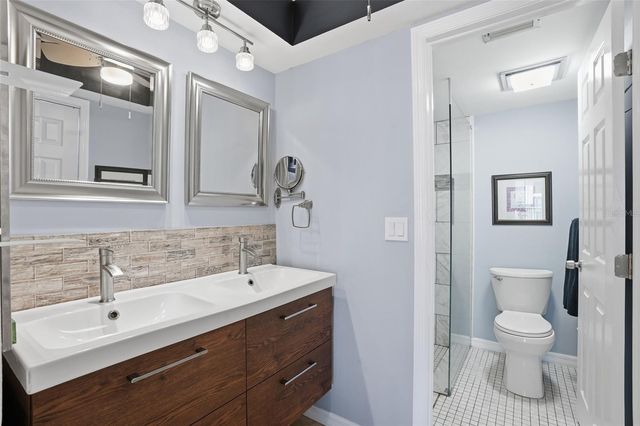 1009 SE 46TH LANE 104, Cape Coral, FL 33904