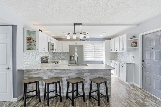 1009 SE 46TH LANE 104, Cape Coral, FL 33904