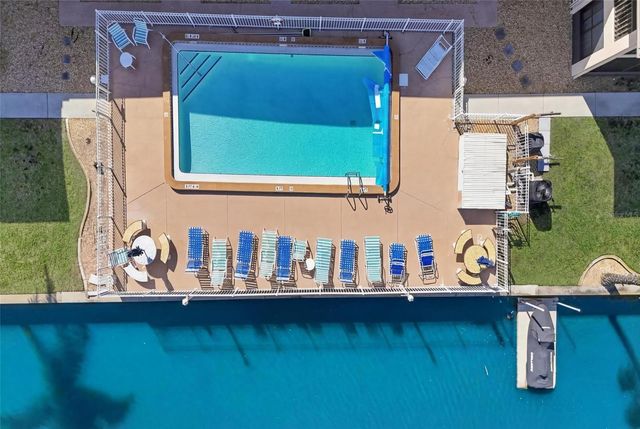 1009 SE 46TH LANE 104, Cape Coral, FL 33904