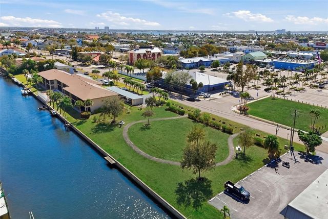 1009 SE 46TH LANE 104, Cape Coral, FL 33904