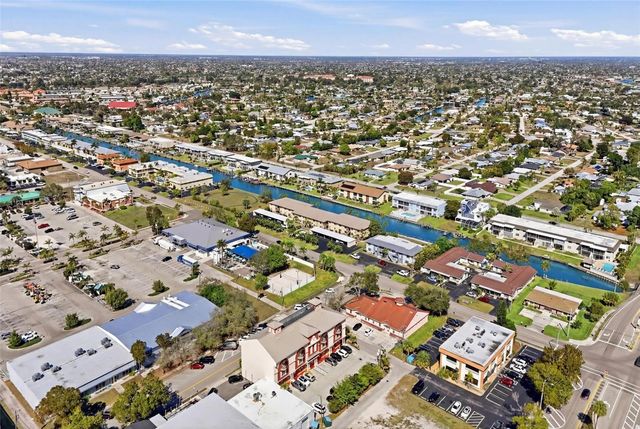 1009 SE 46TH LANE 104, Cape Coral, FL 33904