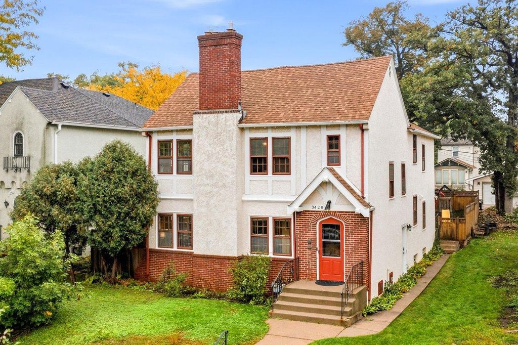 3428 Hennepin Avenue S, Minneapolis, MN 55408 — exterior