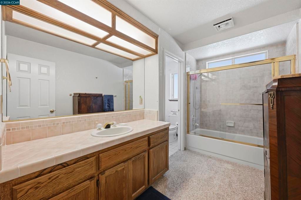 Image 24 of property listing at 2008 Windward Pt, Discovery Bay, CA 94505