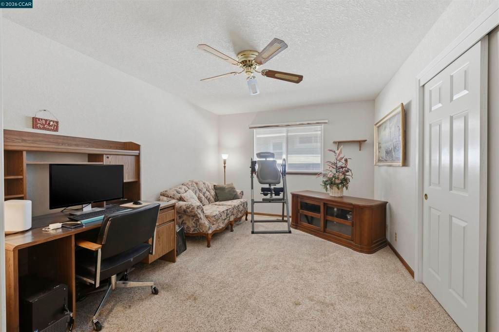 Image 25 of property listing at 2008 Windward Pt, Discovery Bay, CA 94505