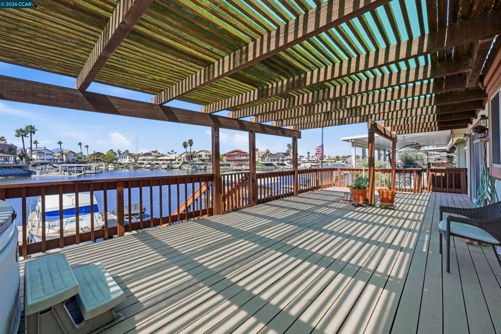 Image 27 of property listing at 2008 Windward Pt, Discovery Bay, CA 94505