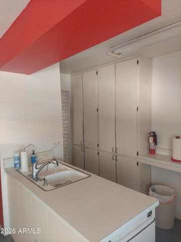 3737 E TURNEY Avenue 226, Phoenix, AZ 85018