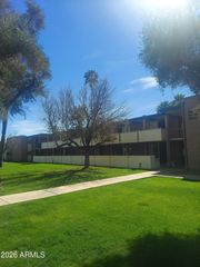 3737 E TURNEY Avenue 226, Phoenix, AZ 85018