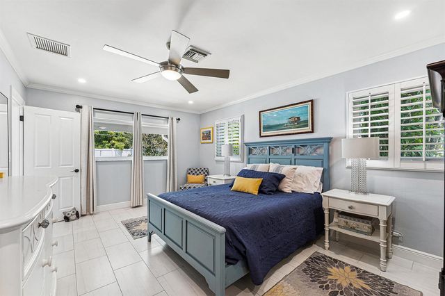 4430 NE 30th Avenue, Lighthouse Point, FL 33064
