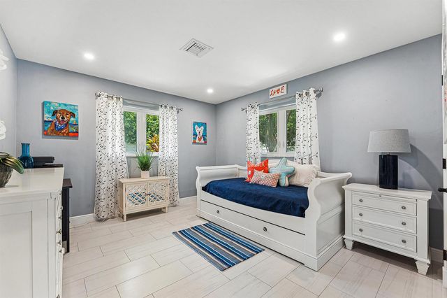 4430 NE 30th Avenue, Lighthouse Point, FL 33064