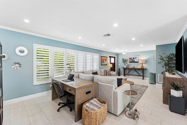 4430 NE 30th Avenue, Lighthouse Point, FL 33064