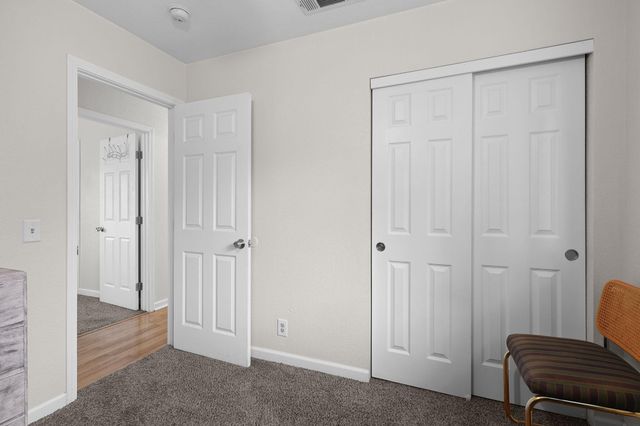 1261 Woodside Meadows Drive, Redding, CA 96002