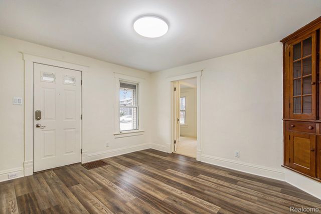 1017 Washtenaw Road, Ypsilanti, MI 48197