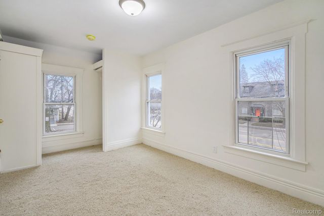 1017 Washtenaw Road, Ypsilanti, MI 48197