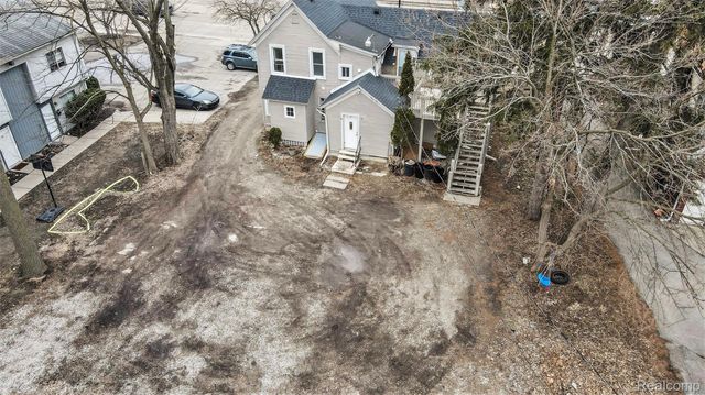 1017 Washtenaw Road, Ypsilanti, MI 48197