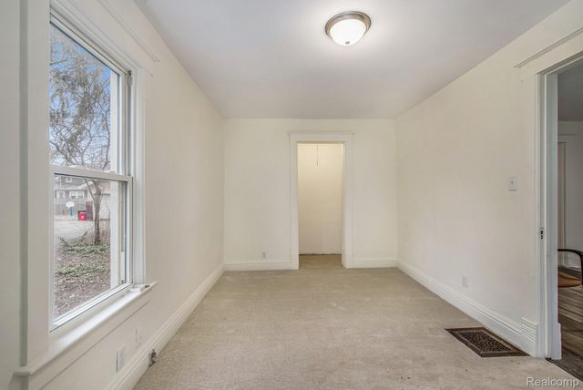 1017 Washtenaw Road, Ypsilanti, MI 48197