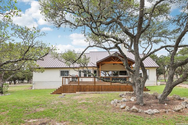 223 Summer Glen, New Braunfels, TX 78132