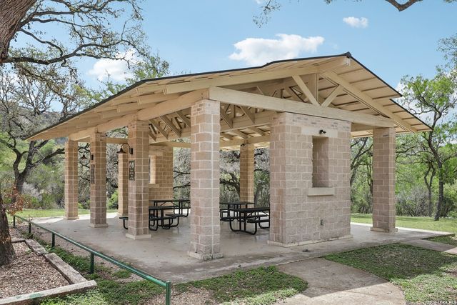 223 Summer Glen, New Braunfels, TX 78132