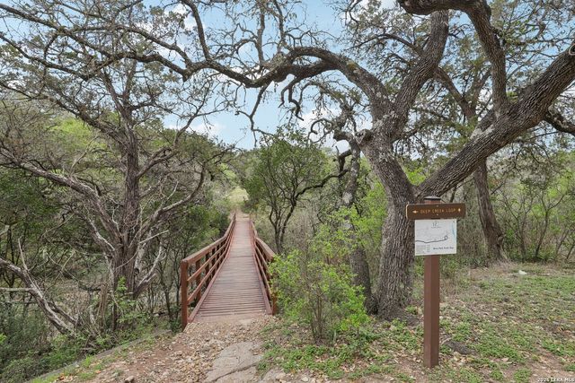 223 Summer Glen, New Braunfels, TX 78132