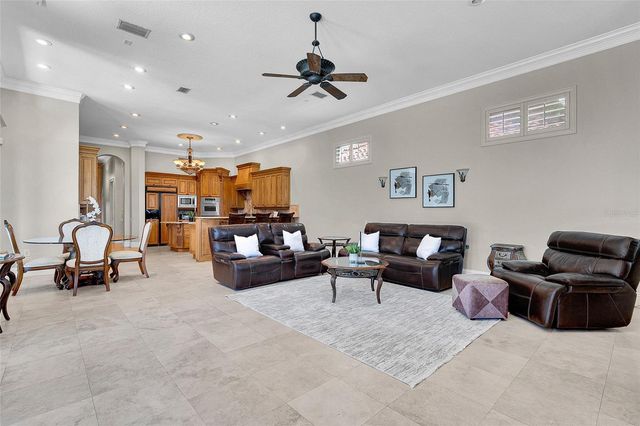 8707 SILVERTHORN ROAD, Seminole, FL 33777