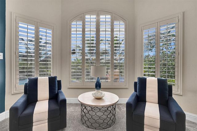 8707 SILVERTHORN ROAD, Seminole, FL 33777