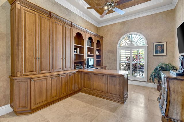 8707 SILVERTHORN ROAD, Seminole, FL 33777