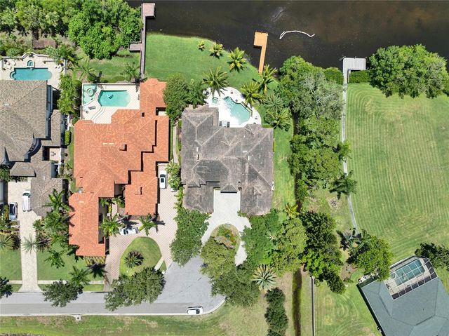 8707 SILVERTHORN ROAD, Seminole, FL 33777
