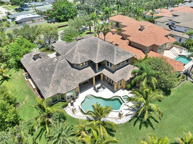 8707 SILVERTHORN ROAD, Seminole, FL 33777