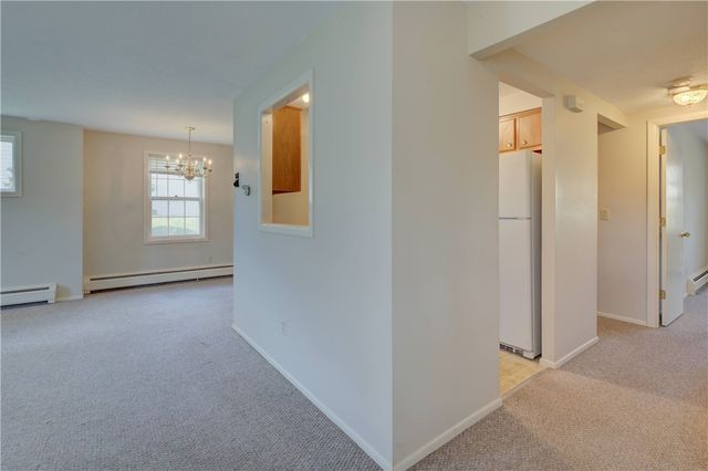 1 Hanley Farm Road, Warren, RI 02885