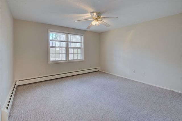 1 Hanley Farm Road, Warren, RI 02885