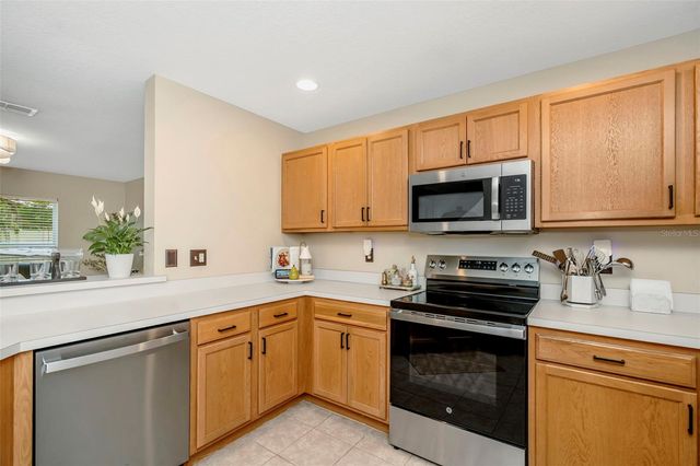 2958 ROYAL TUSCAN LANE, Valrico, FL 33594