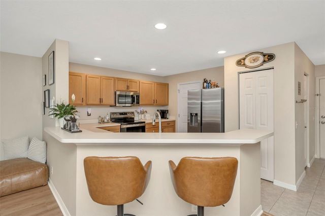 2958 ROYAL TUSCAN LANE, Valrico, FL 33594