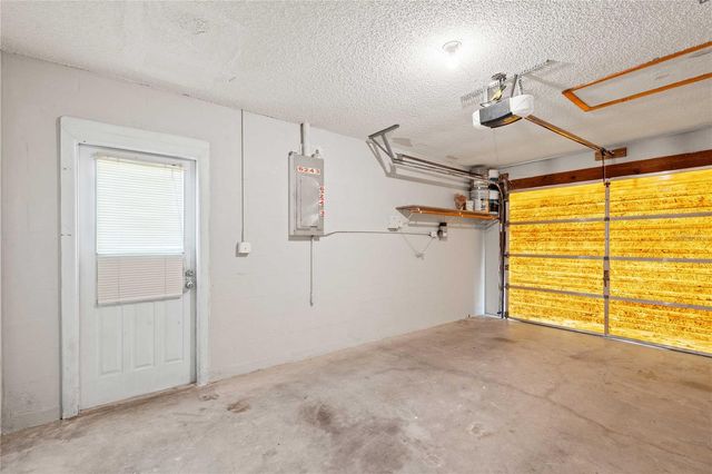 6243 FLORIDA AVENUE, New Port Richey, FL 34653