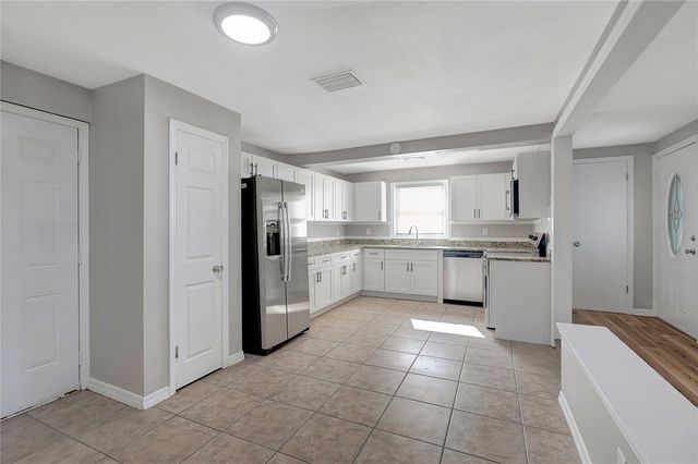 5605 OCEANIC ROAD, Holiday, FL 34690