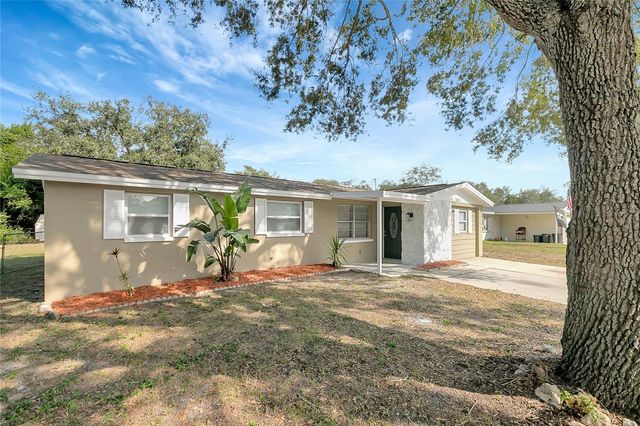 5605 OCEANIC ROAD, Holiday, FL 34690