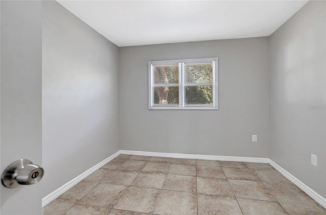 5605 OCEANIC ROAD, Holiday, FL 34690