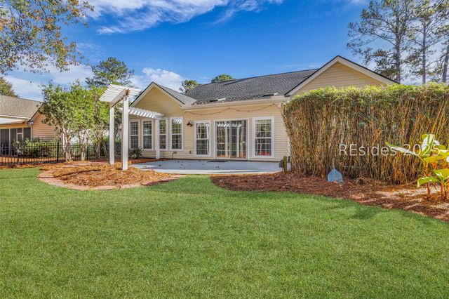 218 Pinecrest Cir, Bluffton, SC 29910