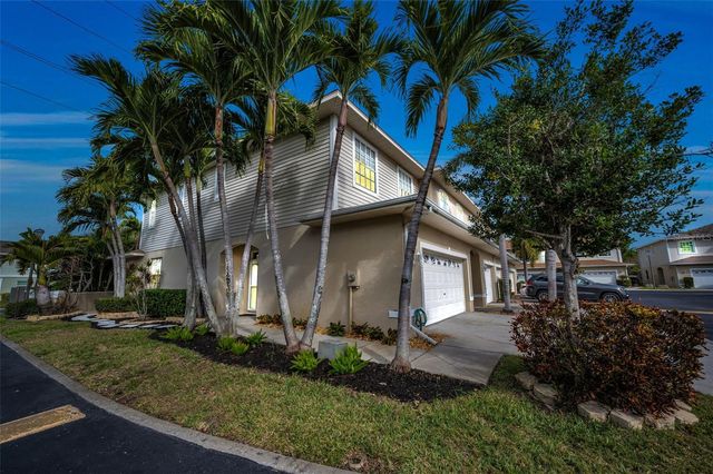 11012 63RD AVENUE, Seminole, FL 33772