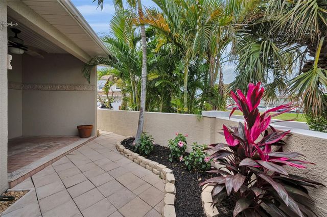 11012 63RD AVENUE, Seminole, FL 33772