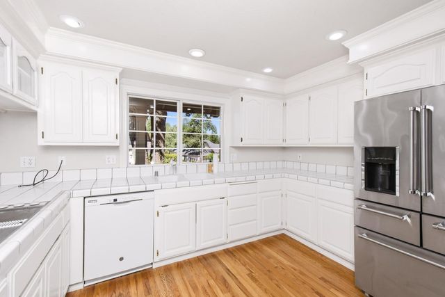 2812 Bronzecrest St, Placerville, CA 95667