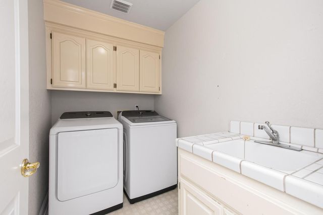 2812 Bronzecrest St, Placerville, CA 95667