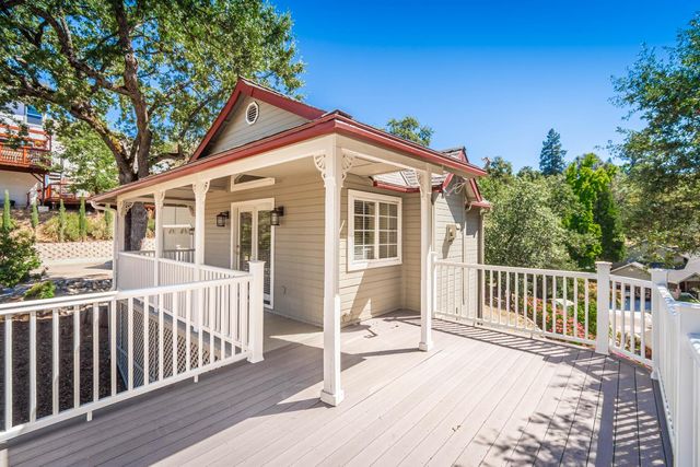 2812 Bronzecrest St, Placerville, CA 95667